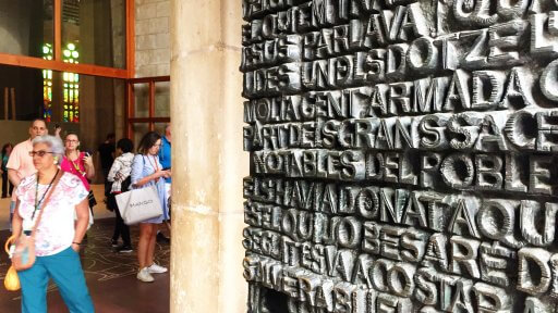 The Passion façade is full of hard angles, stark images, and straining scenes – all designed to evoke the pain & suffering of Jesus' final moments on earth. The doors themselves tell the story of the Passion of Christ, actual text from the Gospel of John written in Catalan.