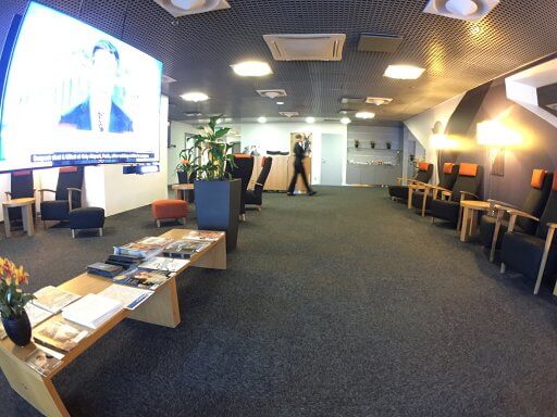 Tallinn Airport Business Lounge – looking across the lounge towards the reception area